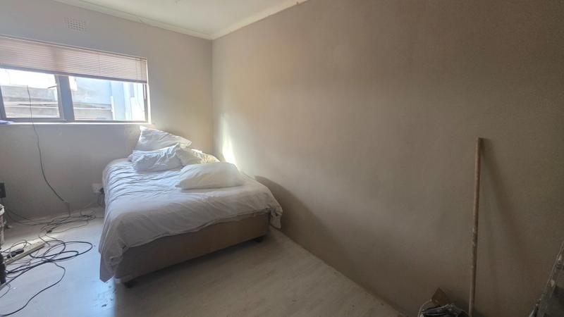 5 Bedroom Property for Sale in Kensington Western Cape